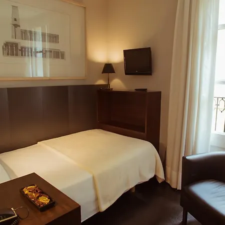 Hotell Banys Orientals 3*